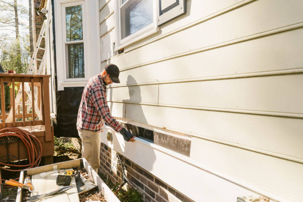 Top rated local Storm Damage Siding Repair specialists in Burton, OH